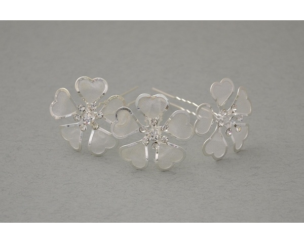 12 x  Hair pin with silver hearts shaped into a flower with centre crystal cluster. Approx 3.5cm.