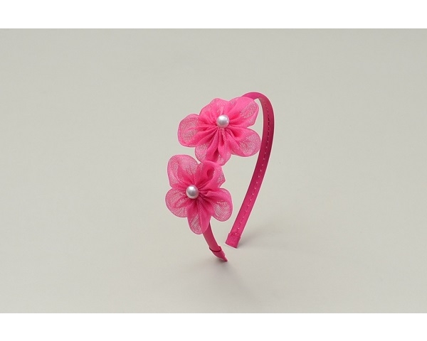 Double chiffon flower with pearl bead on sateen covered alice band. Tones of pink per pack