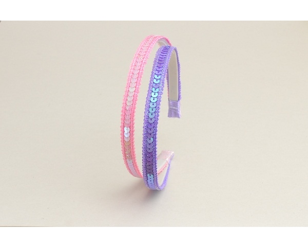 2 sequin covered alice bands per card. In pink & purple & pink & white