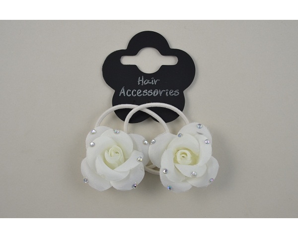 2 small roses on elastics with diamante detail per card.Packed 6 black & 6 cream