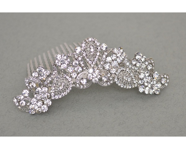 Teardrop & flower crystal comb tiara. Length 9cm, height 2.5cm approx
