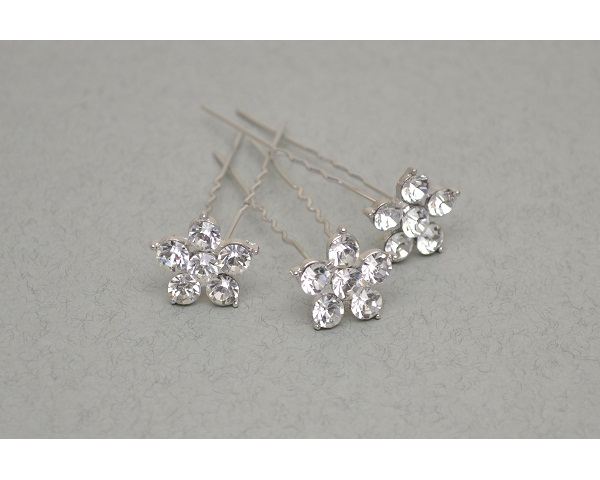 Crystal flower hair pin. Packed 12 pins per container.