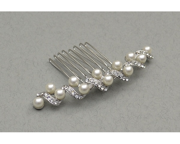 Twisted crystal stone miniature comb decorated with white pearl beads